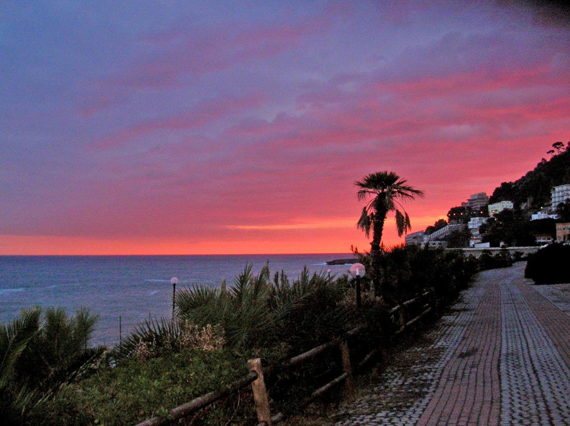 Villaggio Dei Fiori Sanremo Luaran gambar